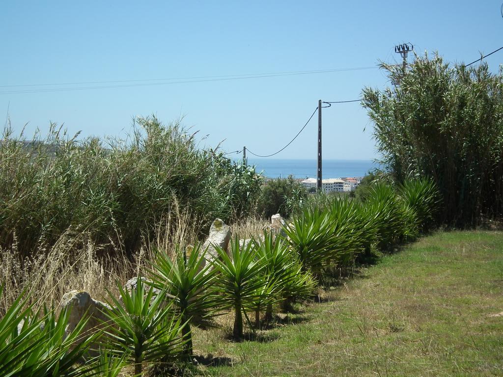 Da Silva Surfcamp Hostel Areia Branca Exterior photo